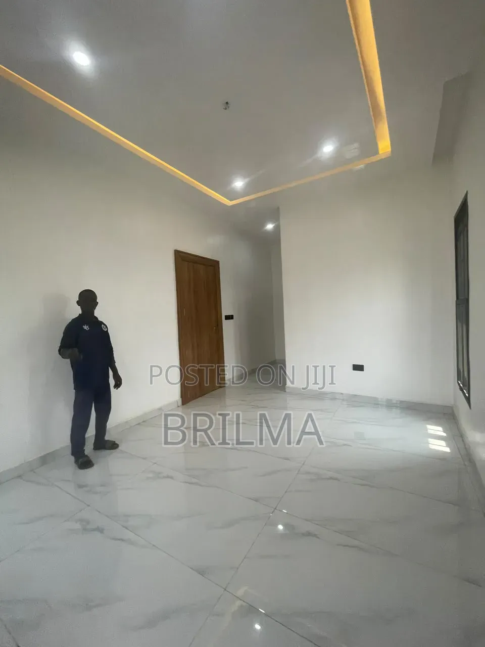 3bdrm Block of Flats in Katampe (Main) for sale
