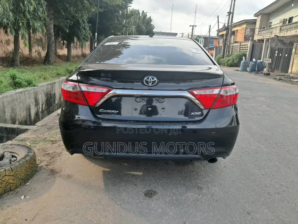 Toyota Camry XSE 4dr Sedan (2.5l 4cyl 6A) 2016 Black