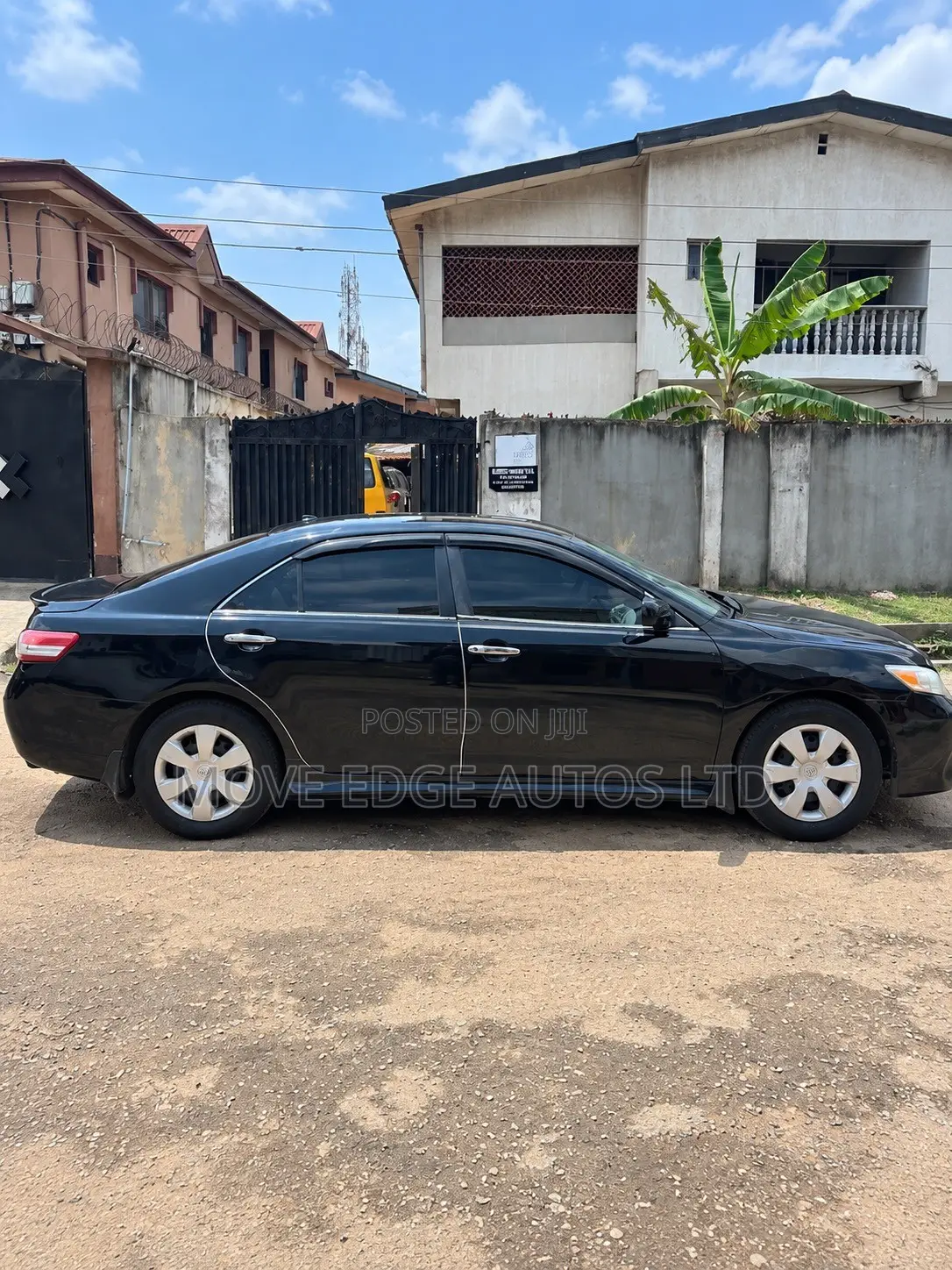 Toyota Camry LE 4dr Sedan (2.5L 4cyl 6A) 2011 Black