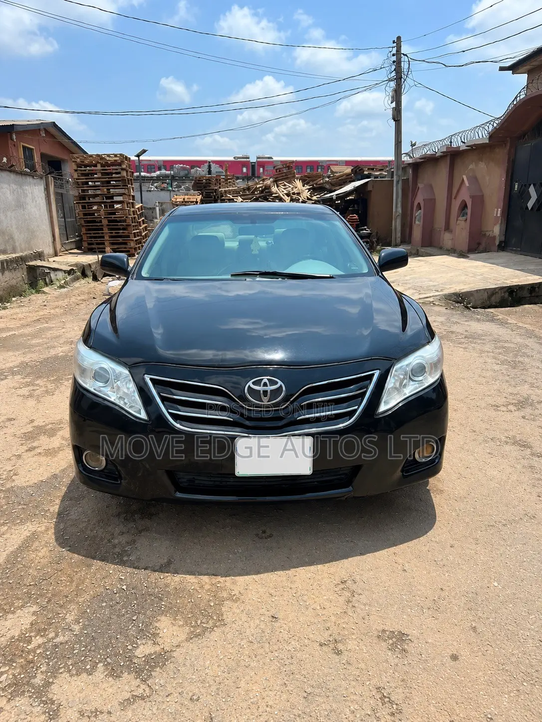Toyota Camry LE 4dr Sedan (2.5L 4cyl 6A) 2011 Black