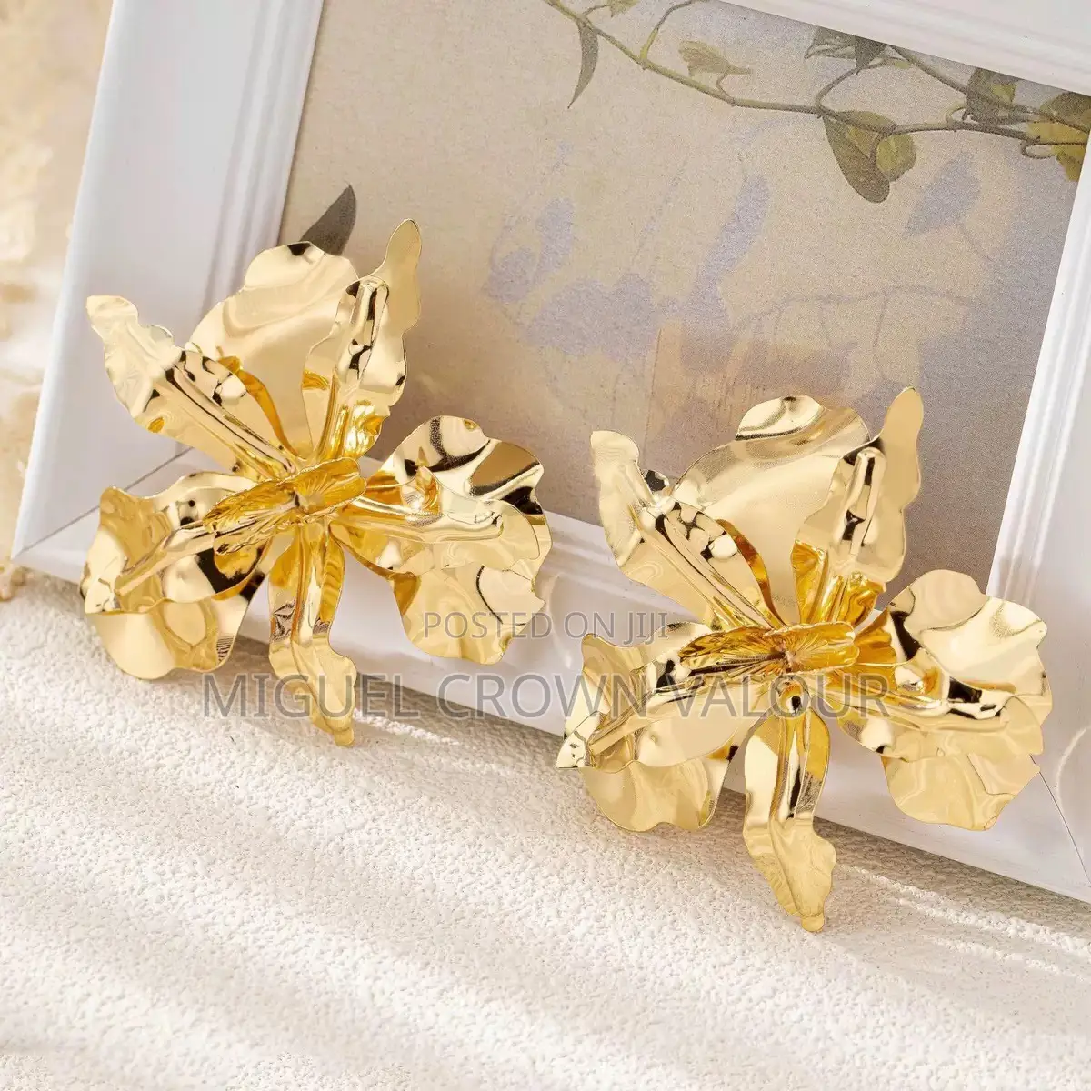 Flower Metallic Earrings