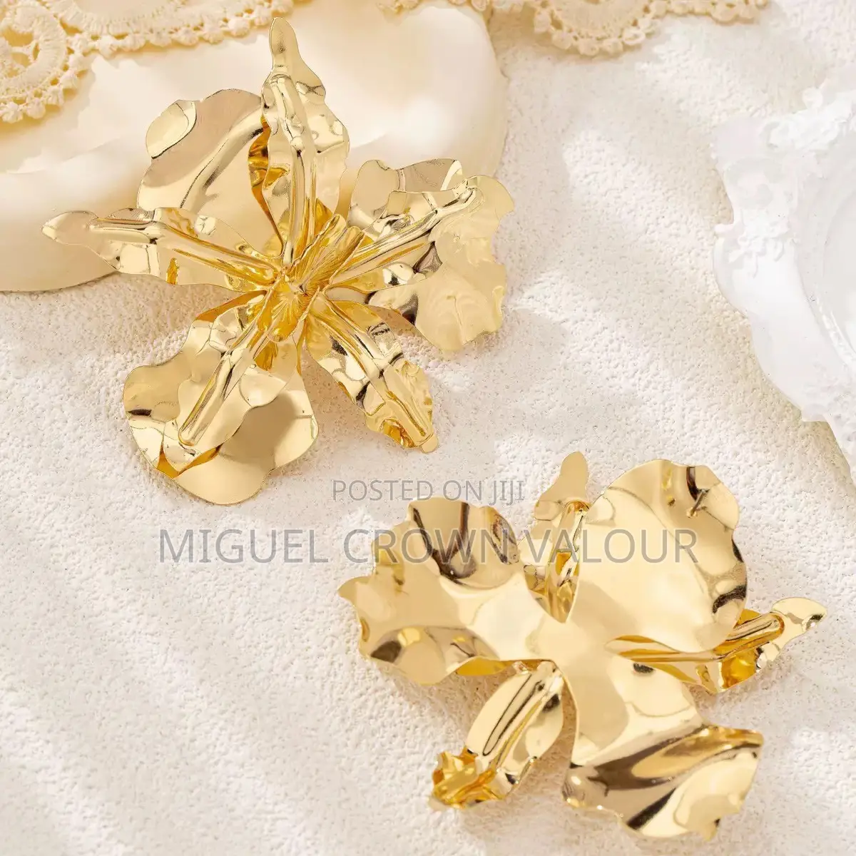 Flower Metallic Earrings
