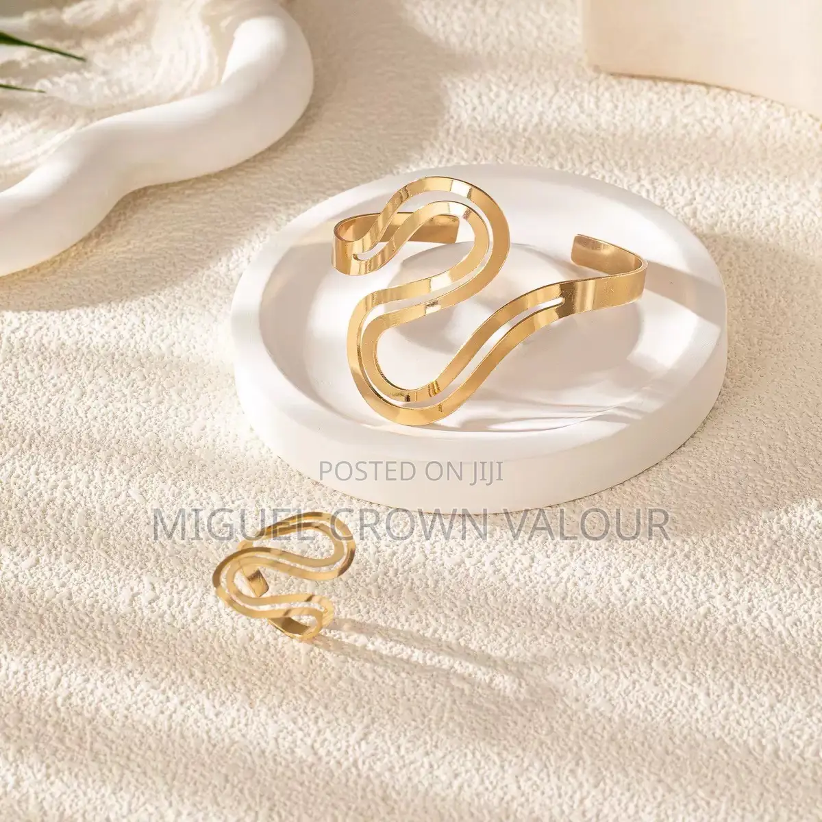 Bangle and Knuckle Set