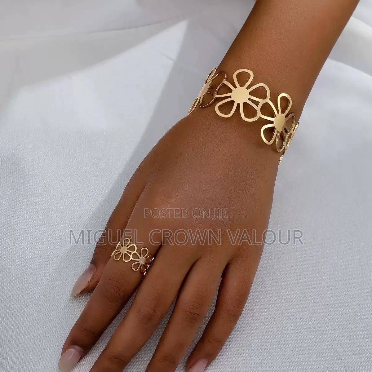 Bangle and Knuckle Set