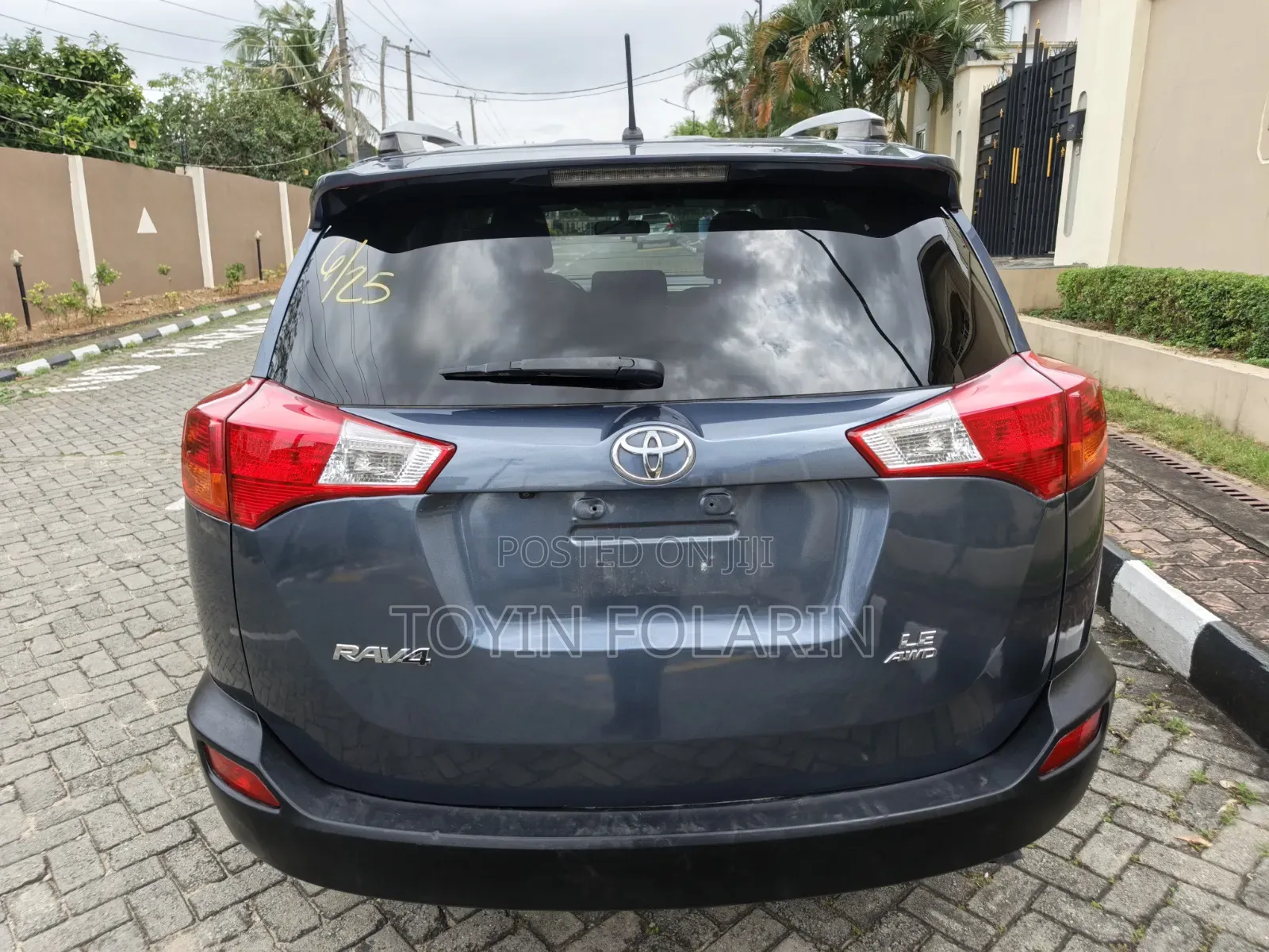 Toyota RAV4 2014 Blue