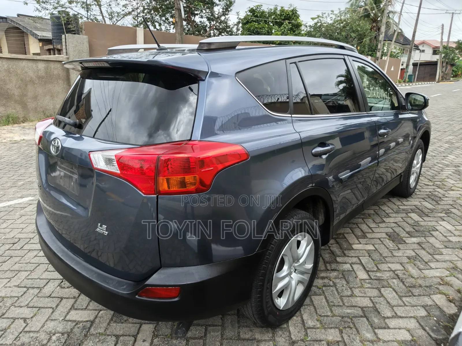 Toyota RAV4 2014 Blue