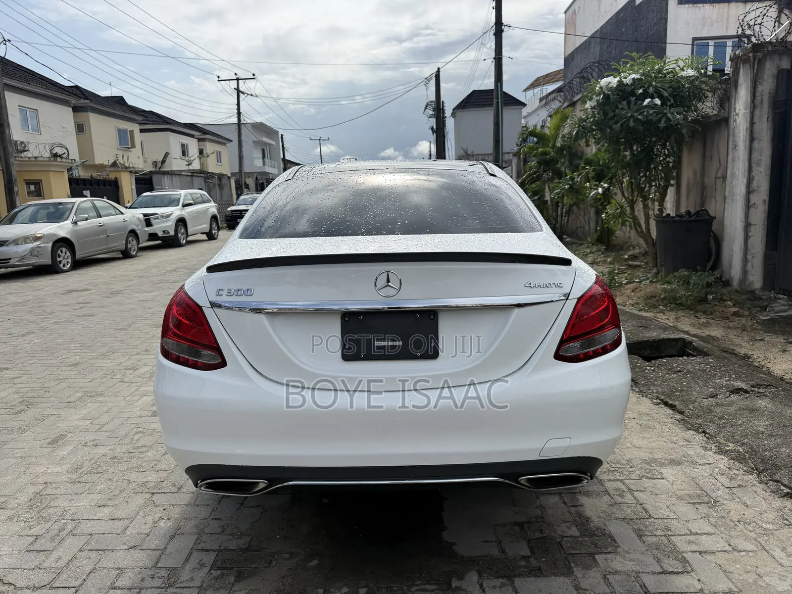 Mercedes-Benz C300 Luxury 4matic Sedan AWD (2.0L 4cyl 7A) 2017 White