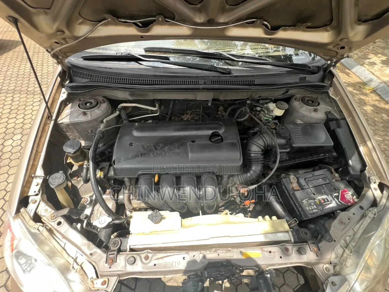 Toyota Corolla 2004 Gold