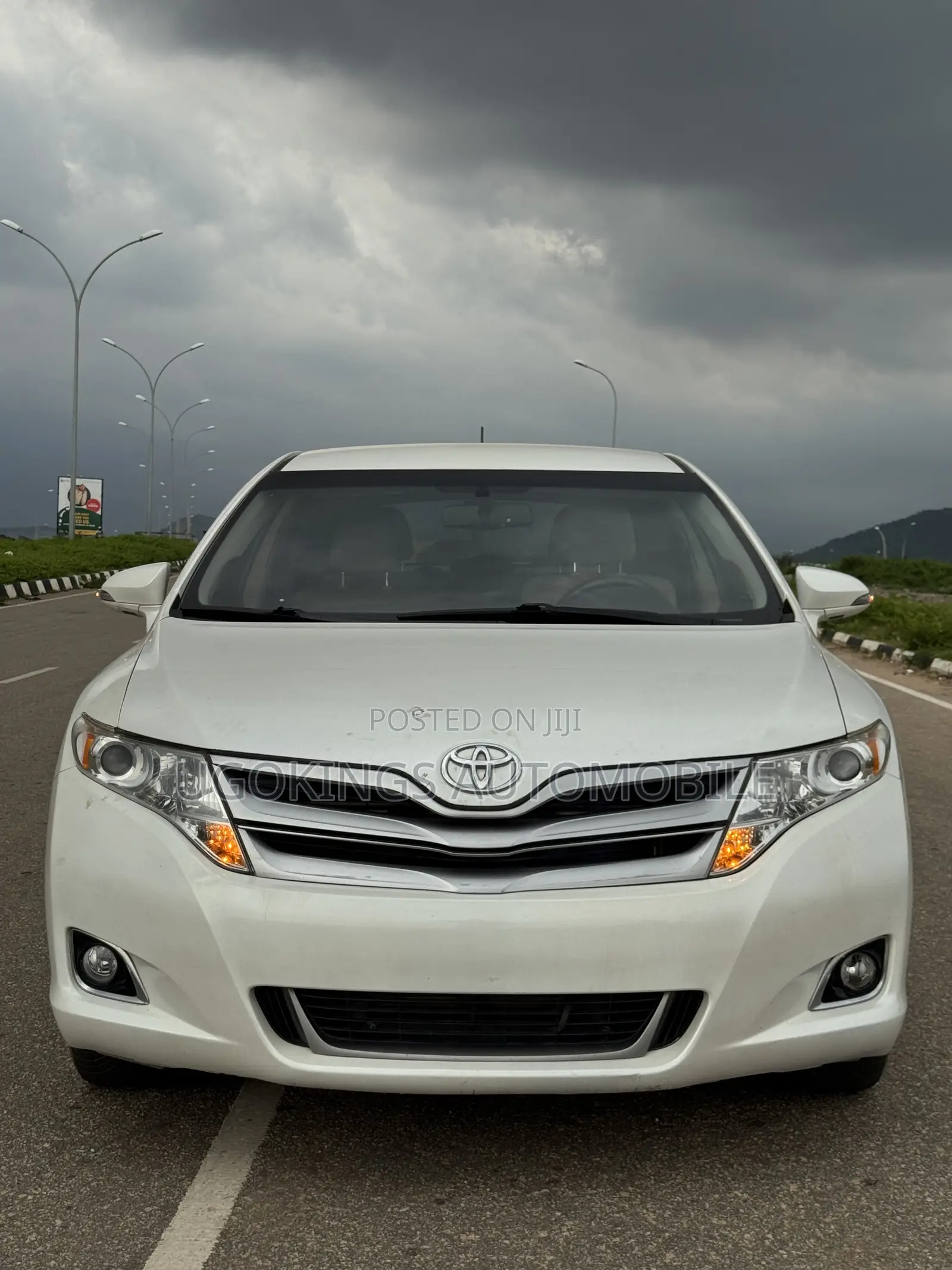 Toyota Venza XLE AWD 2013 White