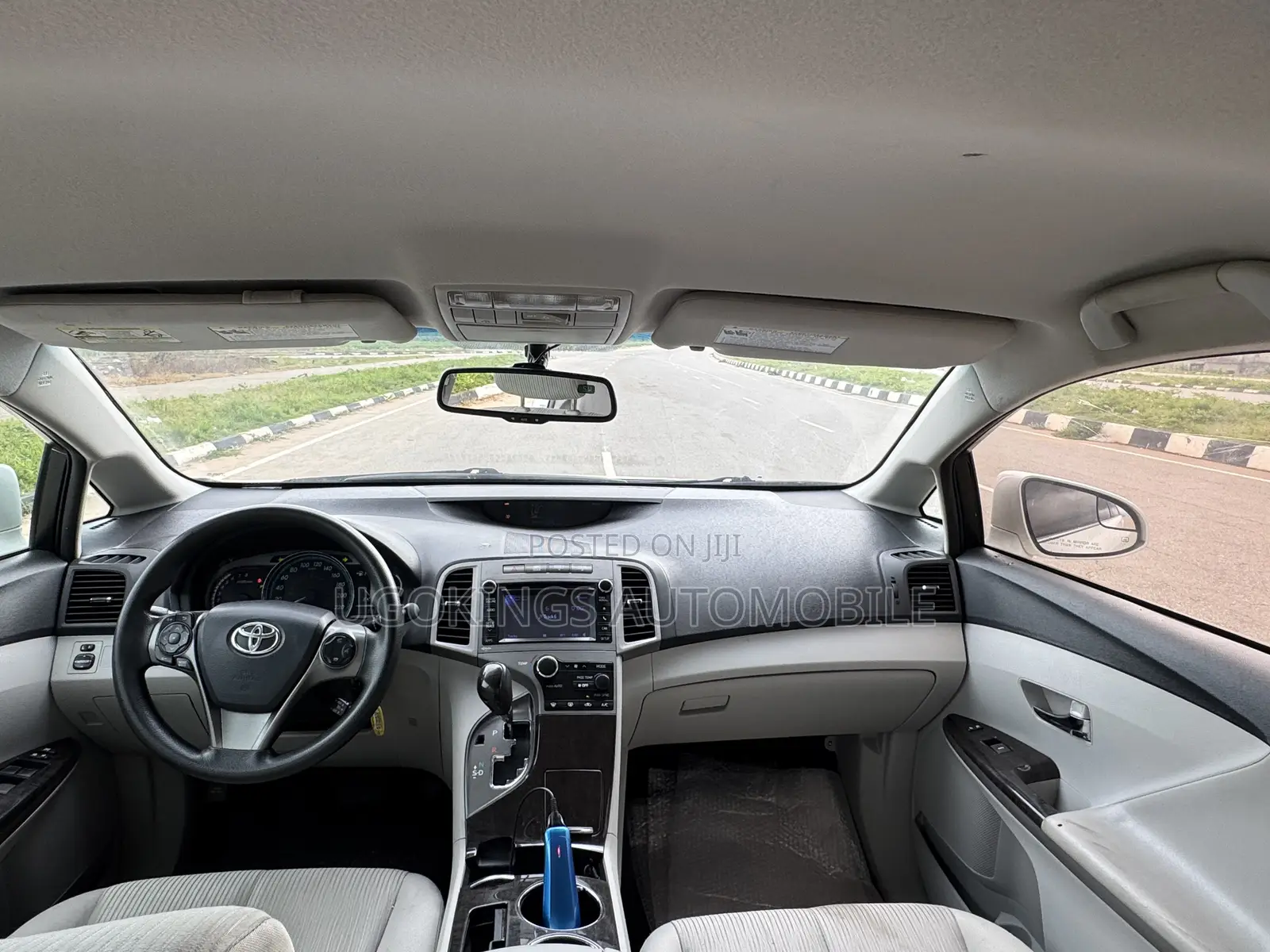 Toyota Venza XLE AWD 2013 White