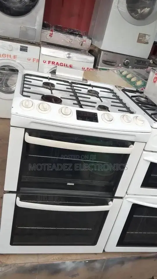 Uk Used Zanussi 60by60 4burner Heavy Duty Gas Cooker Oven/Grill