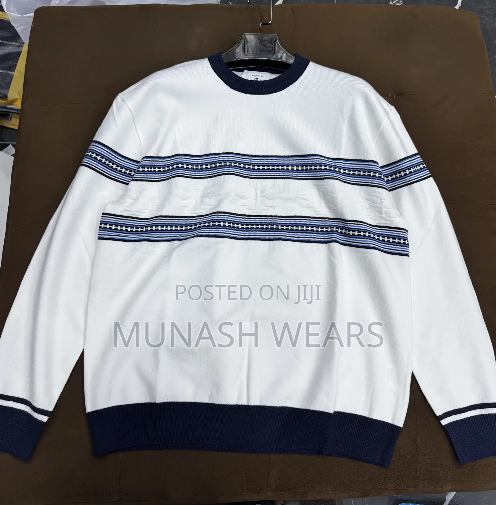 Cozzy Longsleeve Available in White and Brown