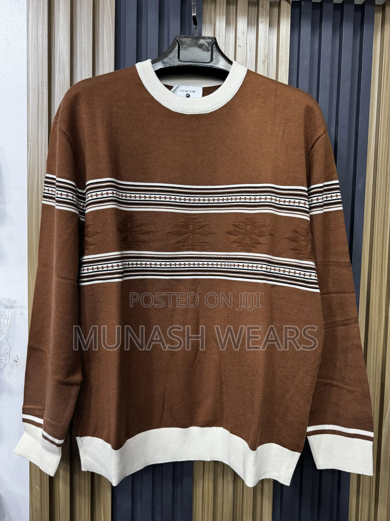 Cozzy Longsleeve Available in White and Brown