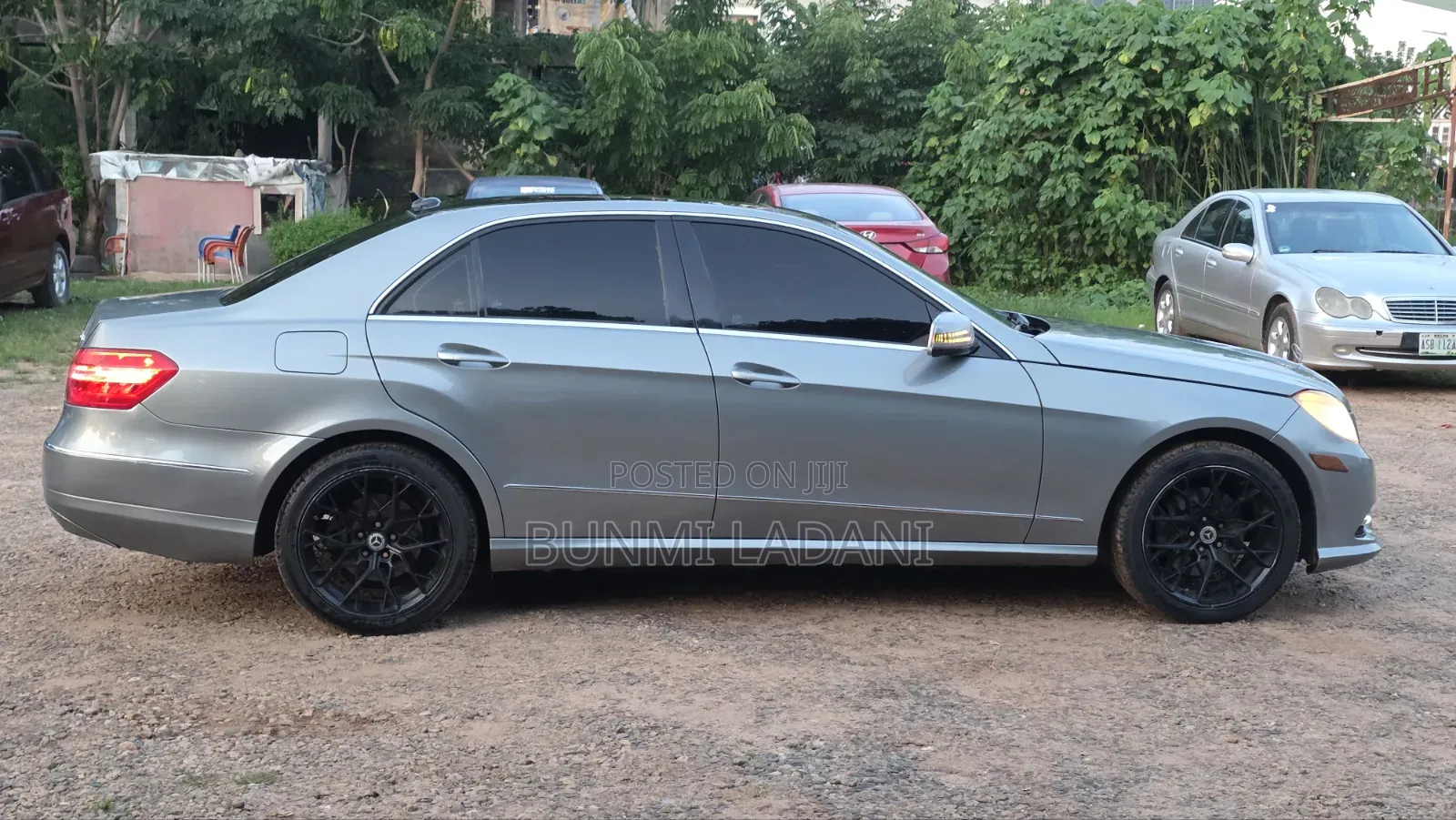 Mercedes-Benz E350 Base 4Matic Sedan AWD (3.5L 6cyl 7A) 2010 Gray