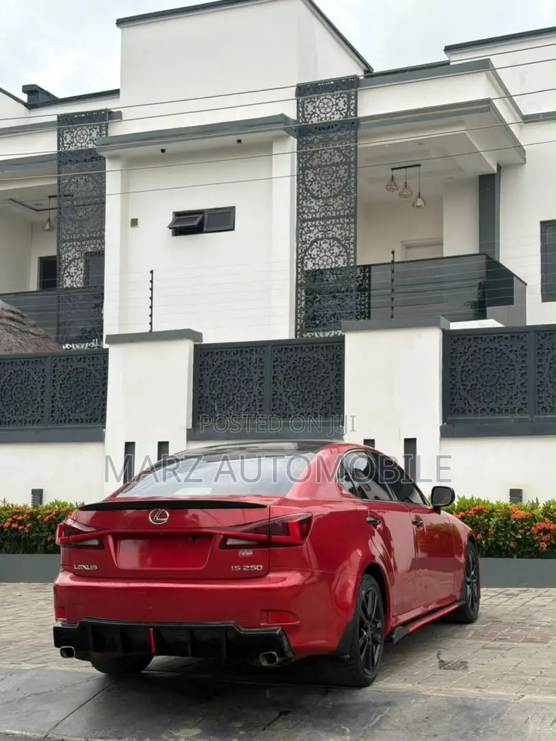 Lexus IS 250 2008 Red