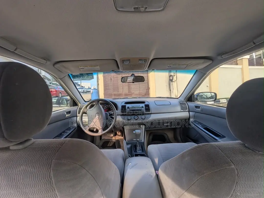 Toyota Camry LE 4dr Sedan (2.4L 4cyl 5A) 2005 Black