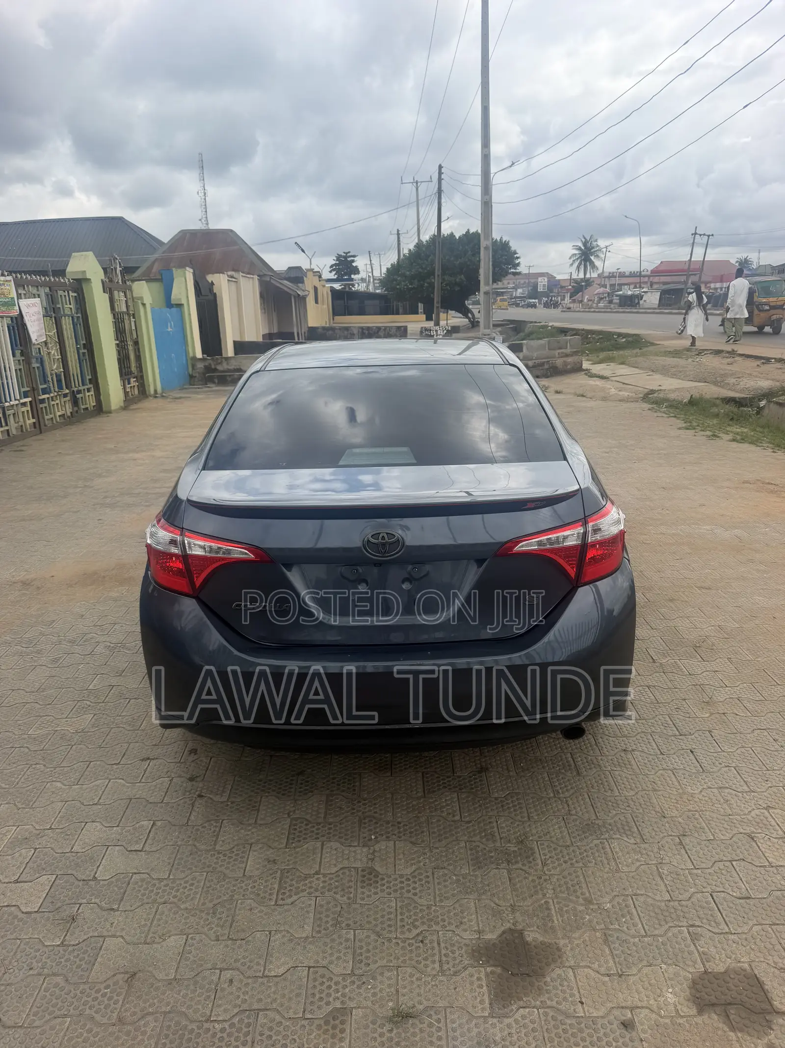 Toyota Corolla S Plus 4dr Sedan (1.8L 4cyl CVT) 2016 Gray
