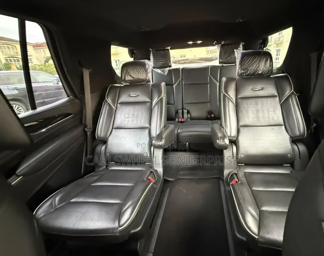 Cadillac Escalade 2022 Black