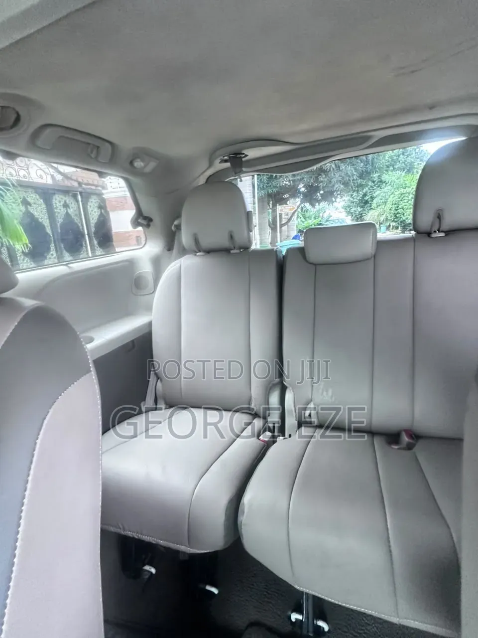Toyota Sienna 2015 Black