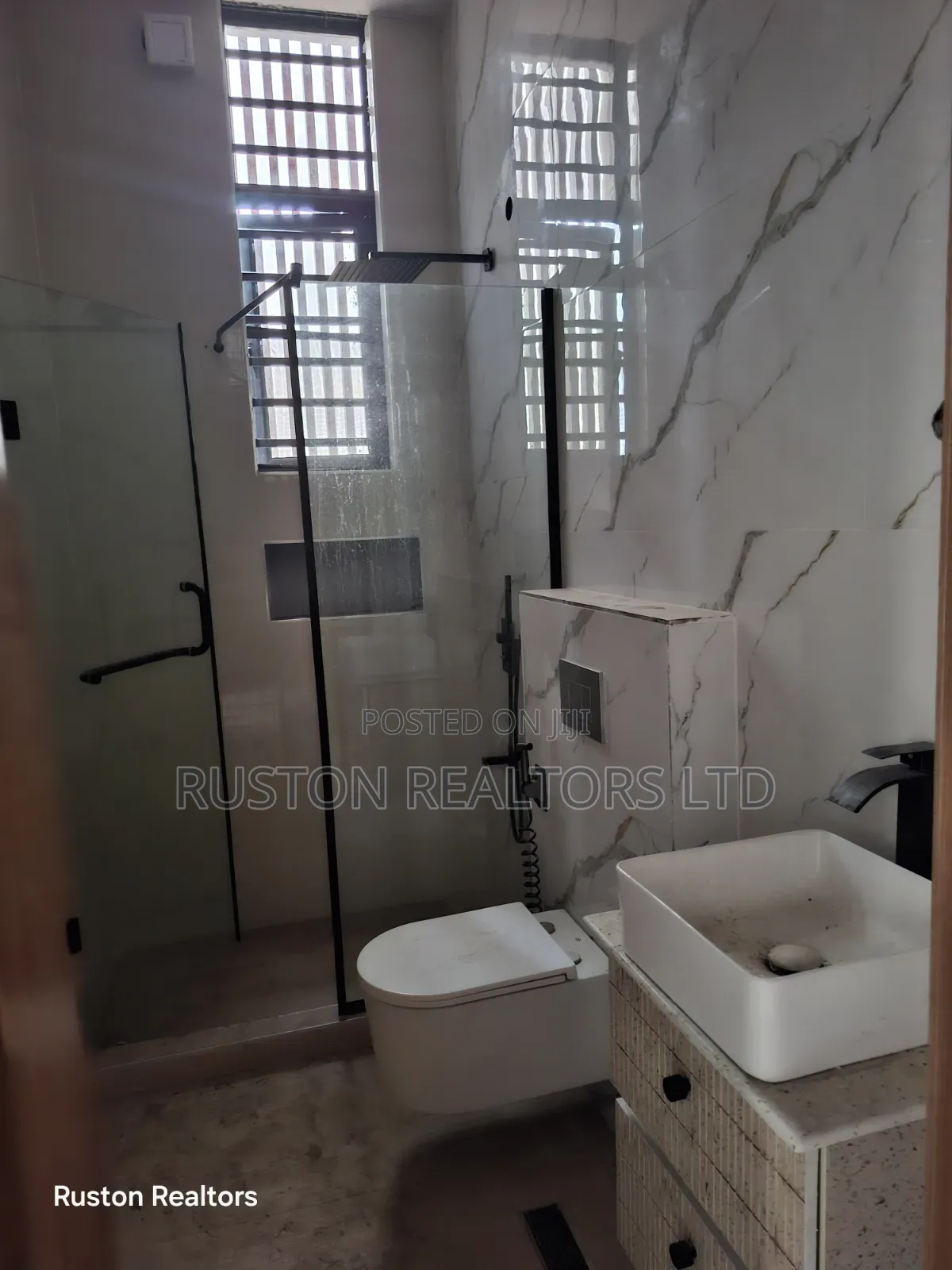 4bdrm Duplex in Omole Phase 1 for sale