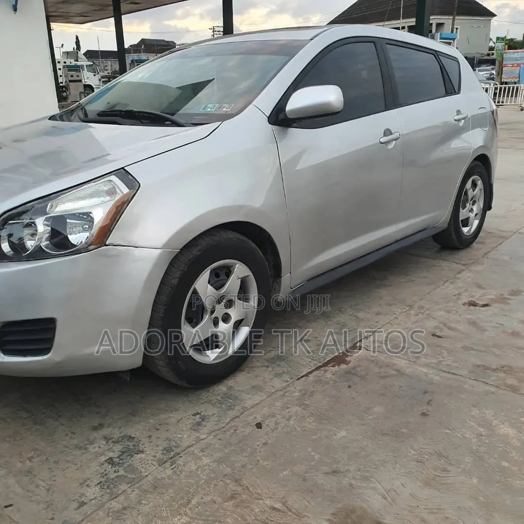Pontiac Vibe 2.4 4WD 2009 Silver