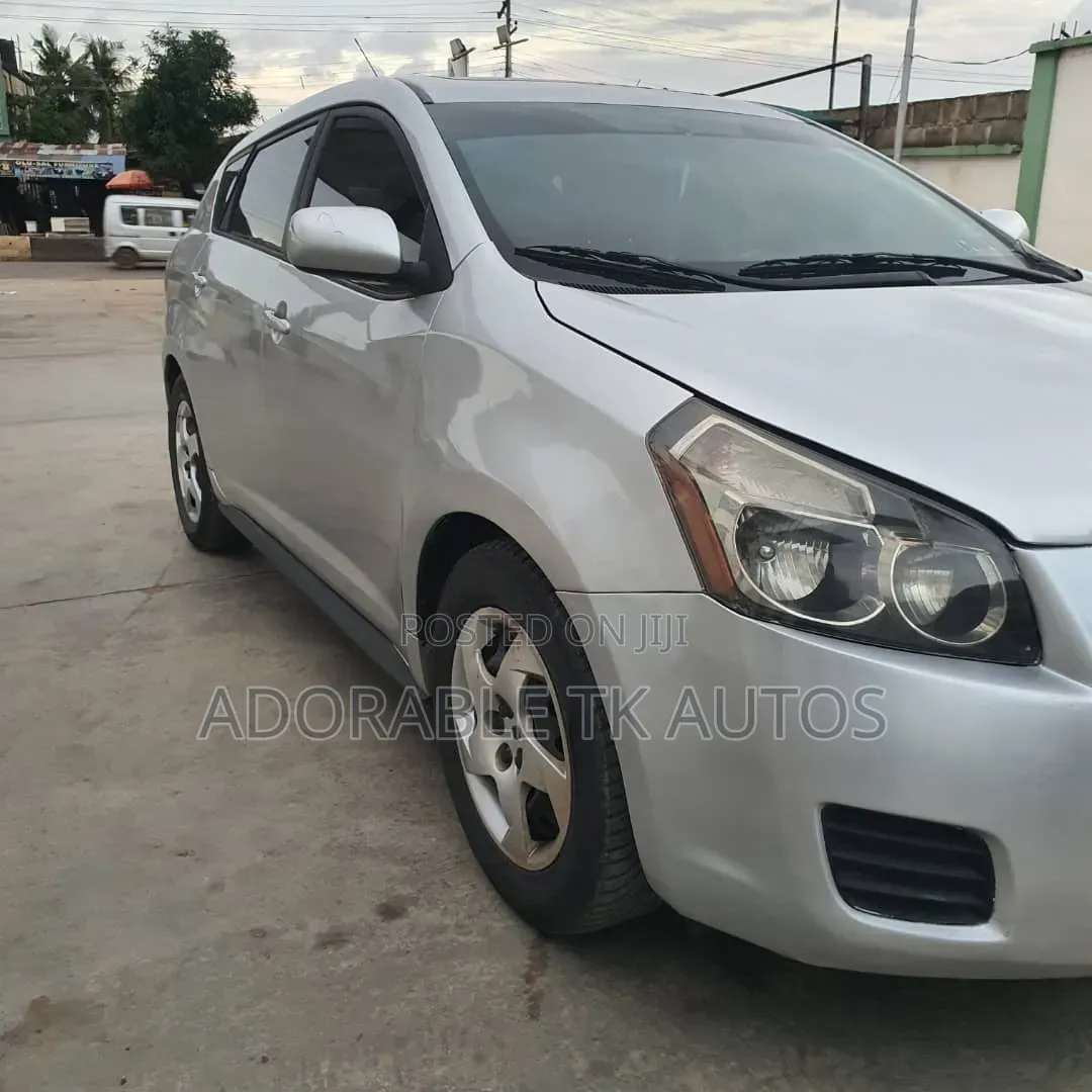 Pontiac Vibe 2.4 4WD 2009 Silver