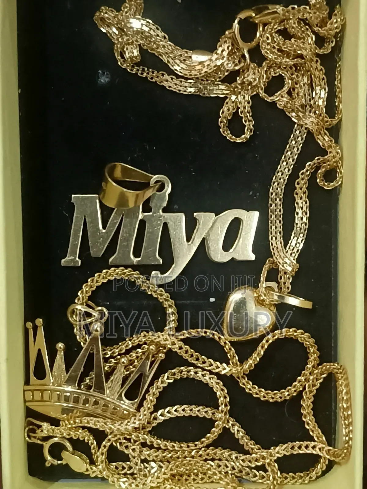Customized 18karat Gold Pendant