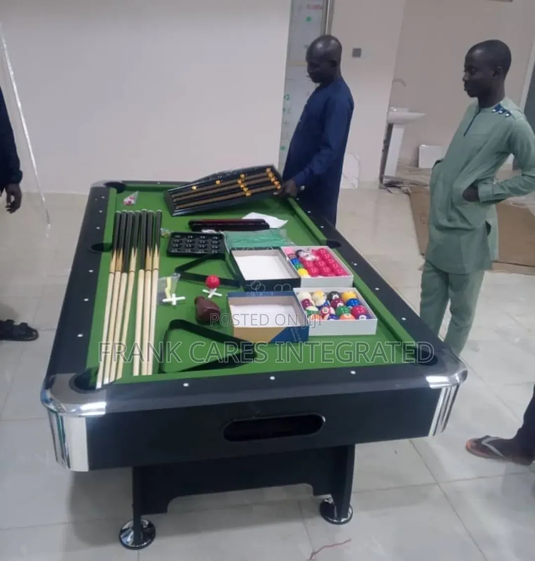 Double Accessories Snooker Board With Score Board