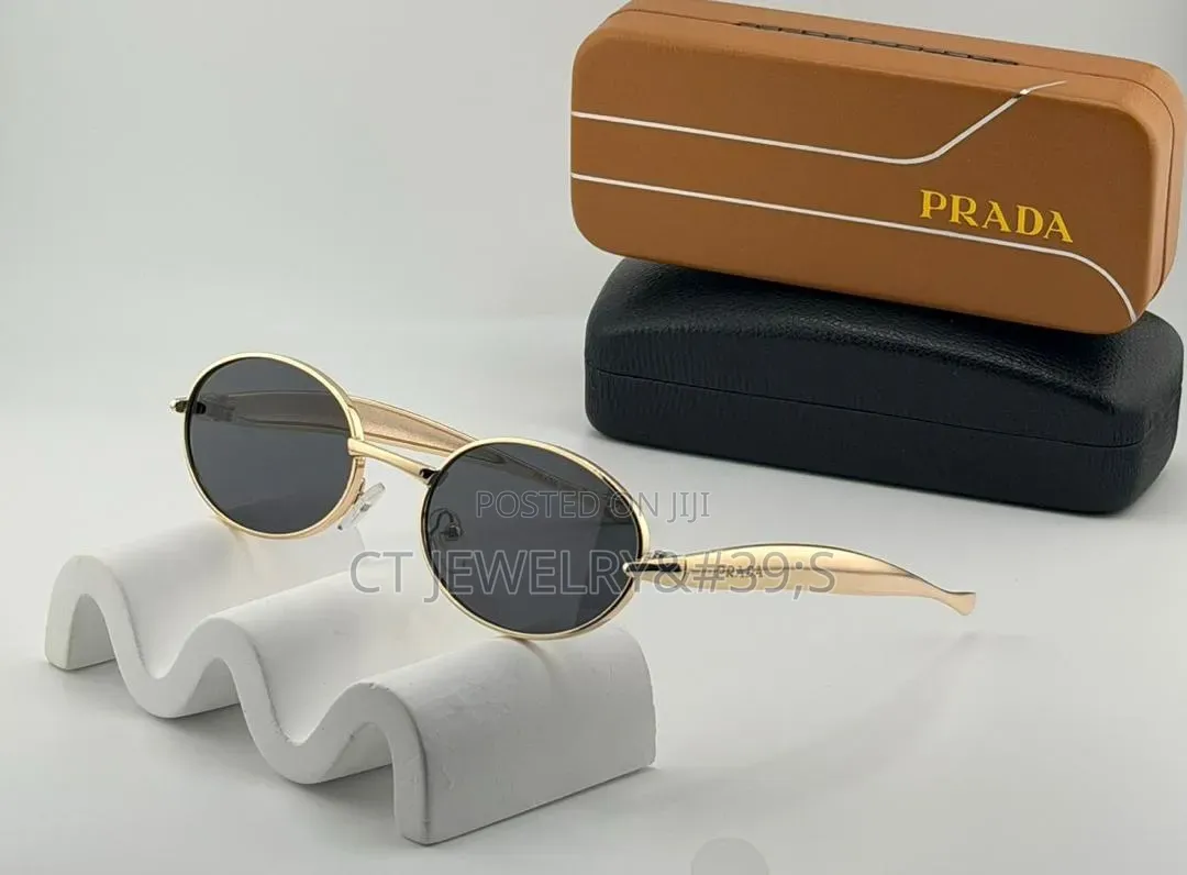Luxury Prada for the Fashionable Prada Sunglass