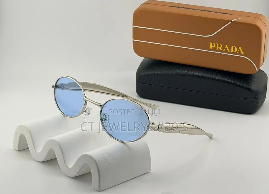 Luxury Prada for the Fashionable Prada Sunglass