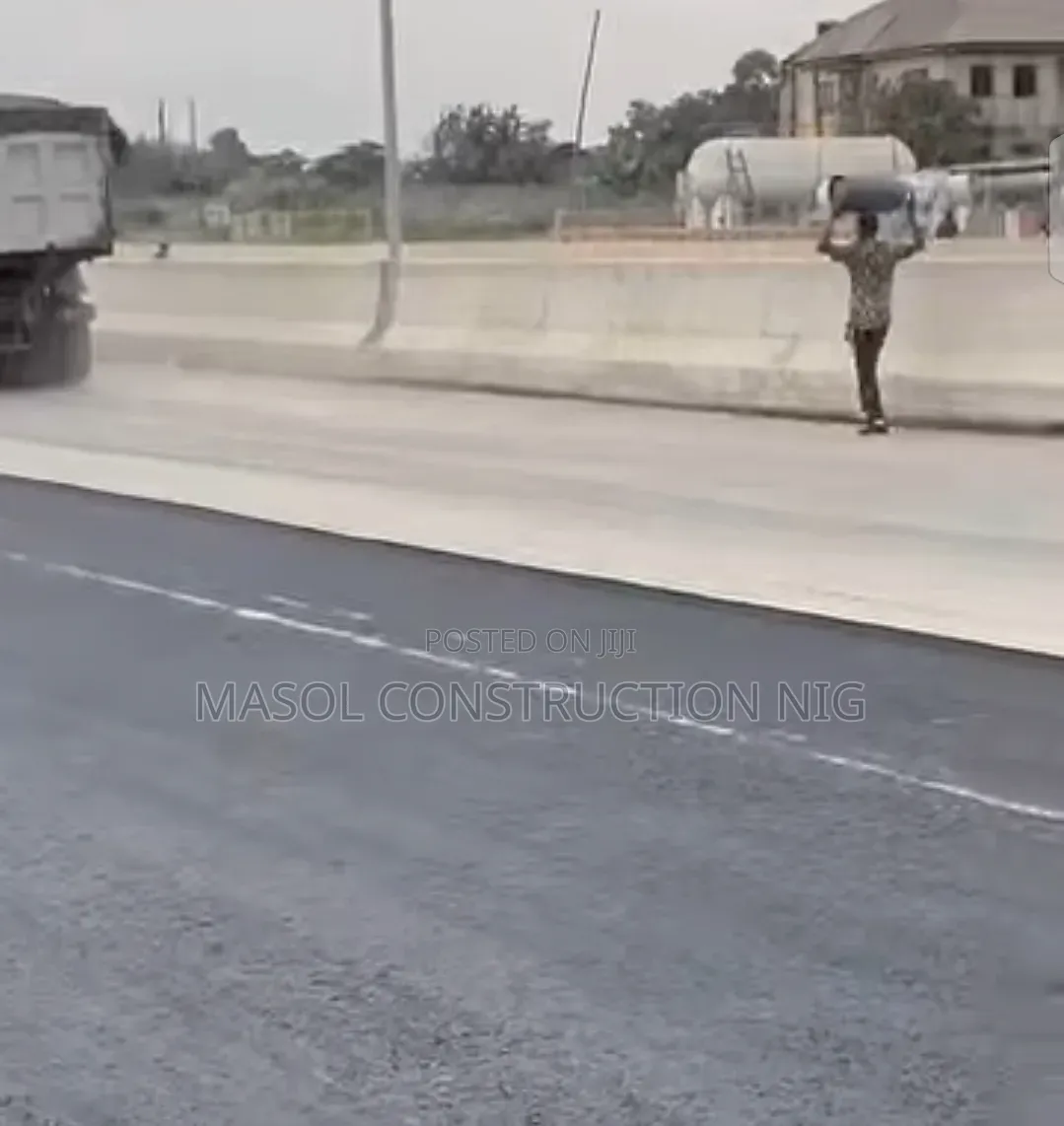 Asphalt Road Construction Expert