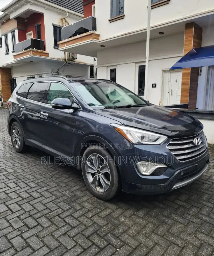 Hyundai Santa Fe Limited w/Saddle Interior 4dr SUV AWD (3.3L 6cyl 6A)