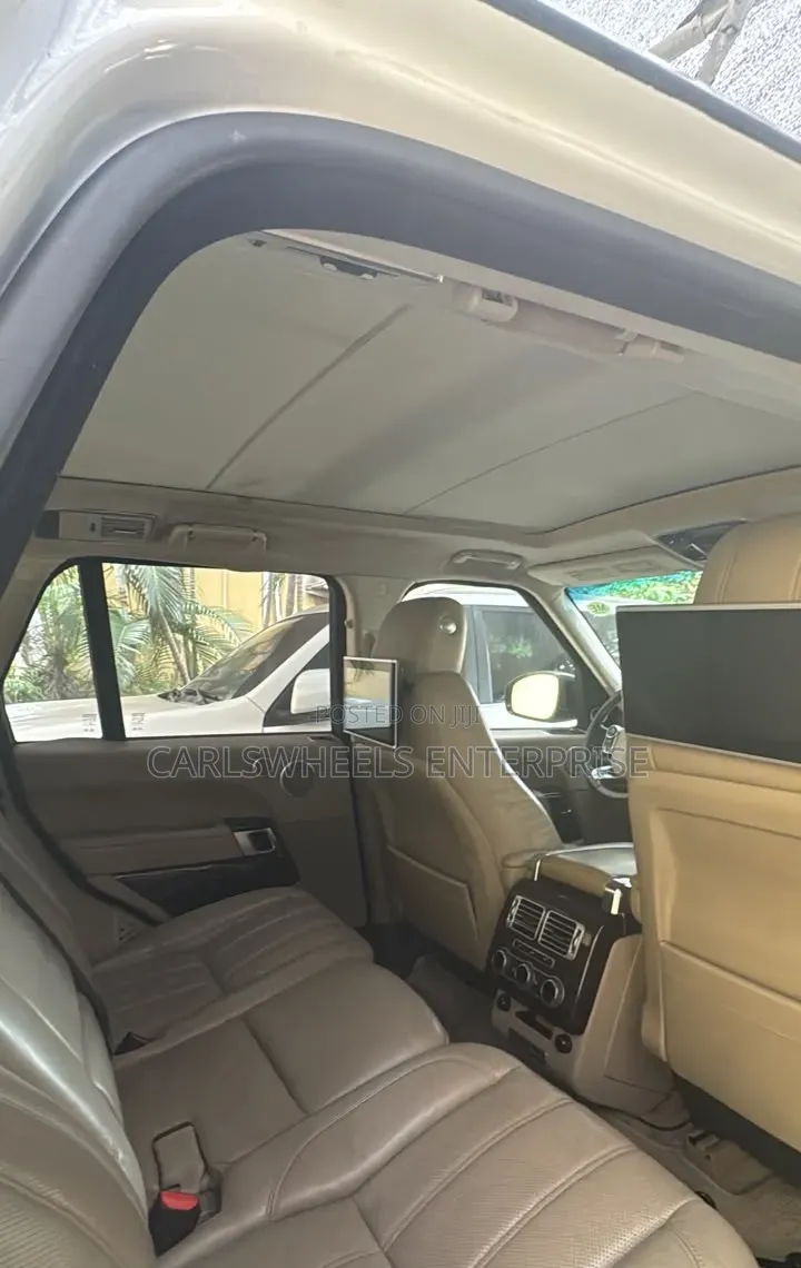 Land Rover Range Rover Vogue 2014 White