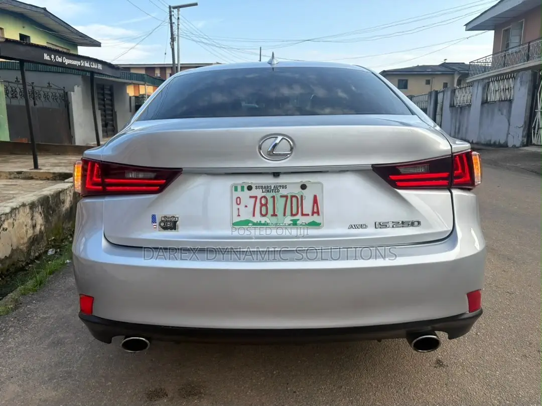 Lexus IS 250 4WD 2014 Silver