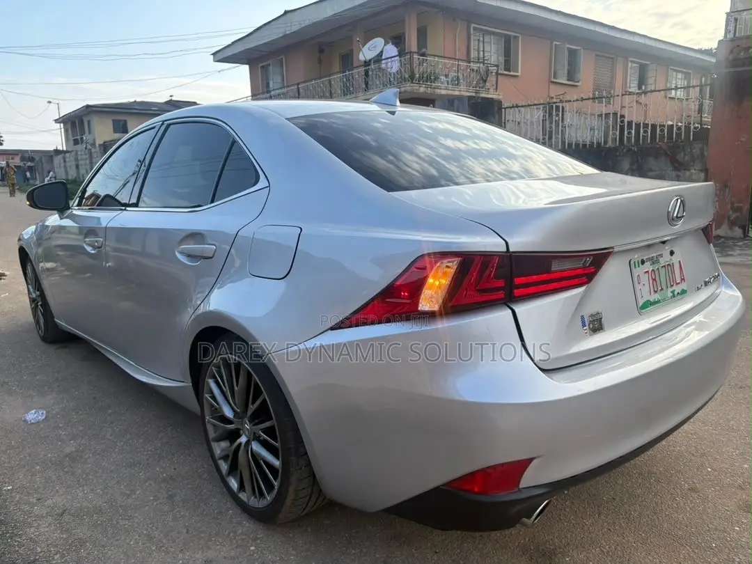 Lexus IS 250 4WD 2014 Silver