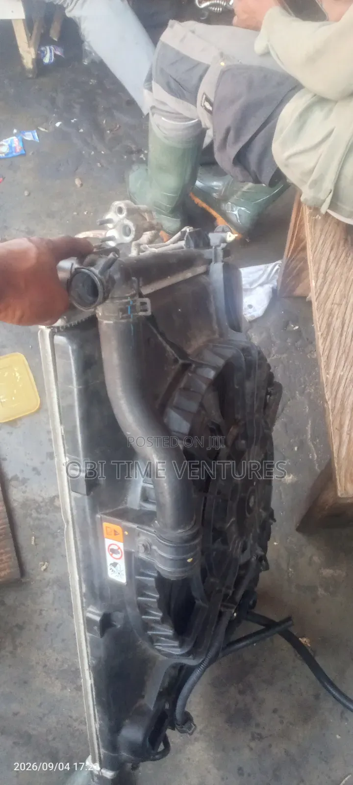 Hyundai Sonata 2008=08 Radiator and Fan