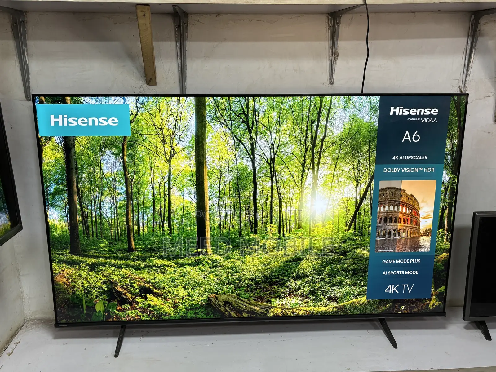 Hisense 65inches Smart TV