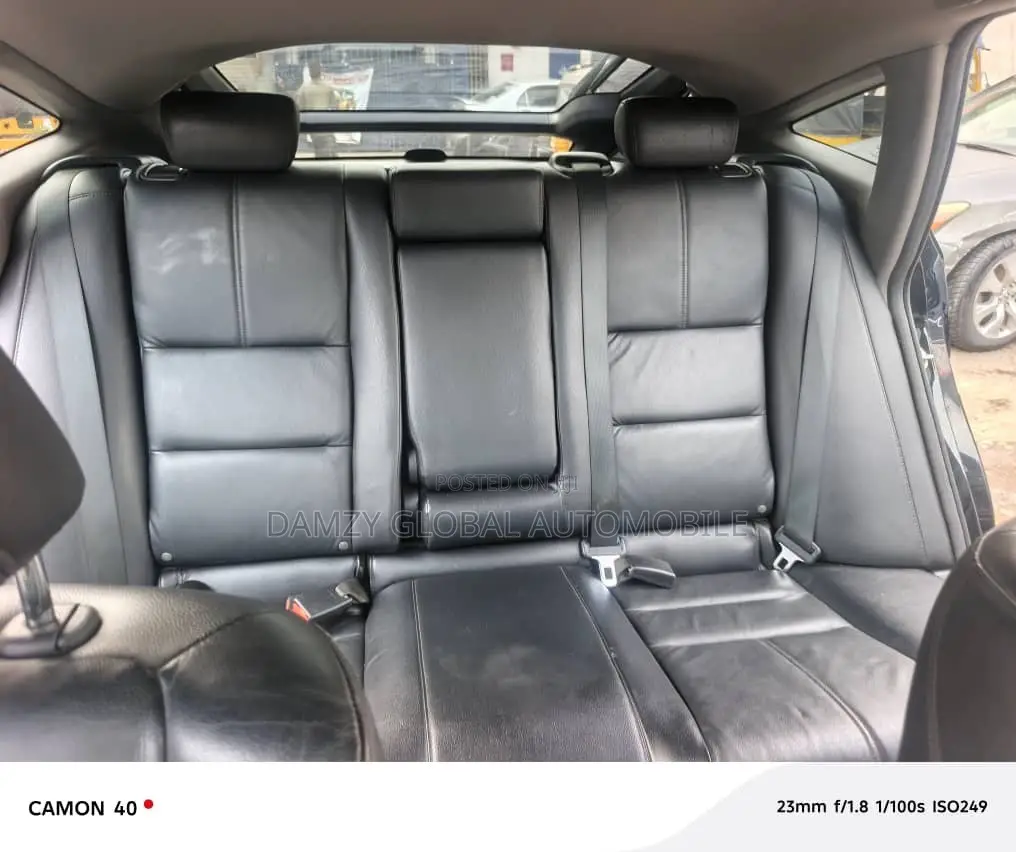 Honda Crosstour 2010 Black