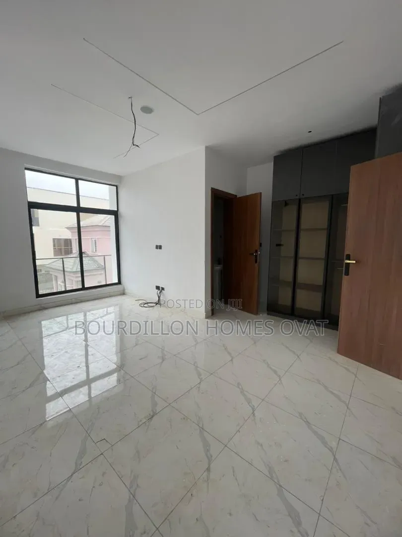 4bdrm Duplex in Abraham Adesanya for sale