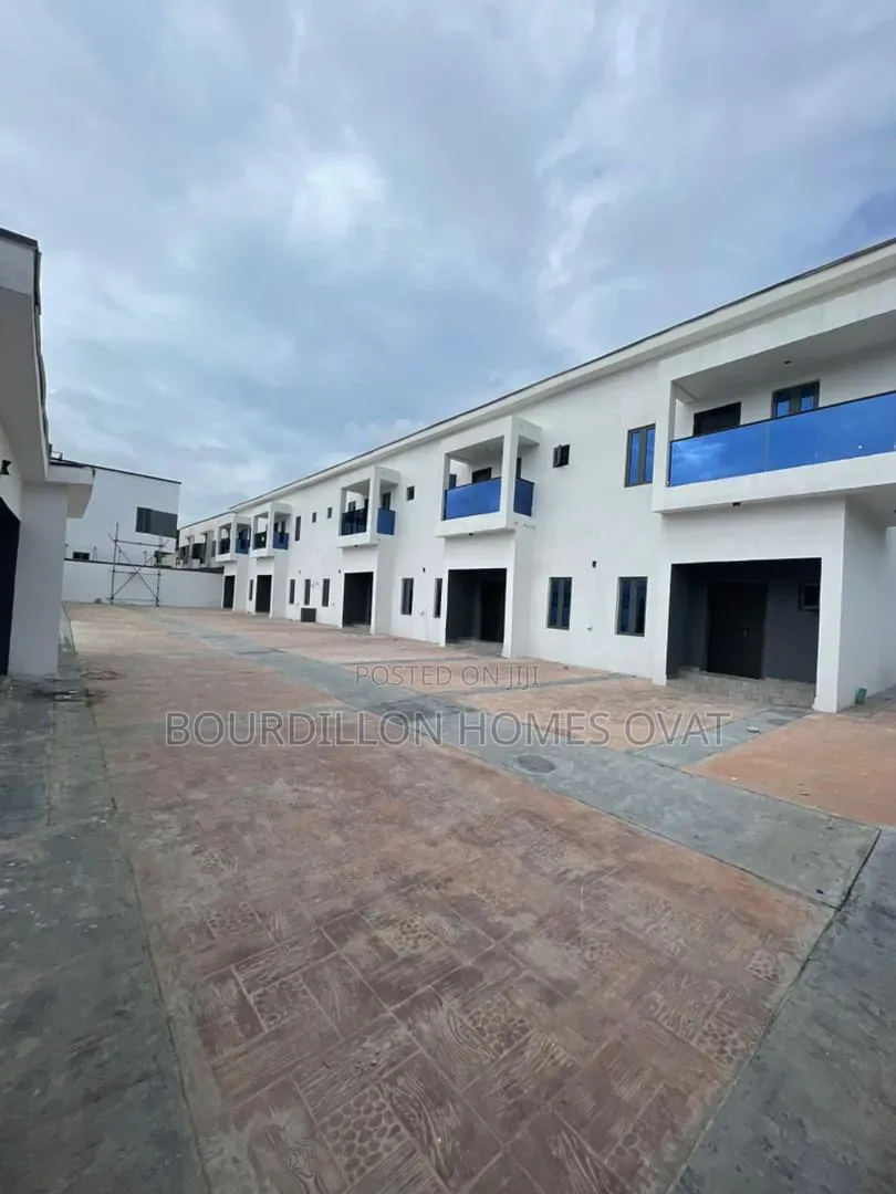 3bdrm Duplex in Abraham Adesanya for sale