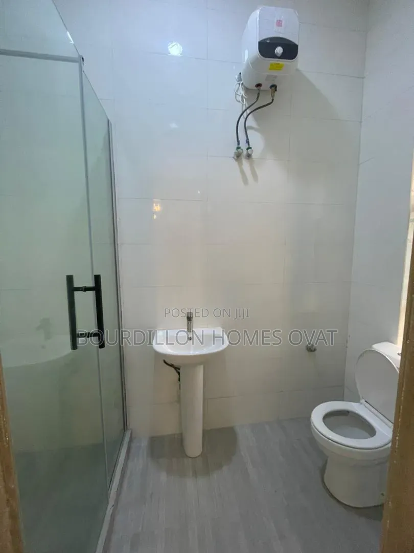 2bdrm Apartment in Abraham Adesanya for sale