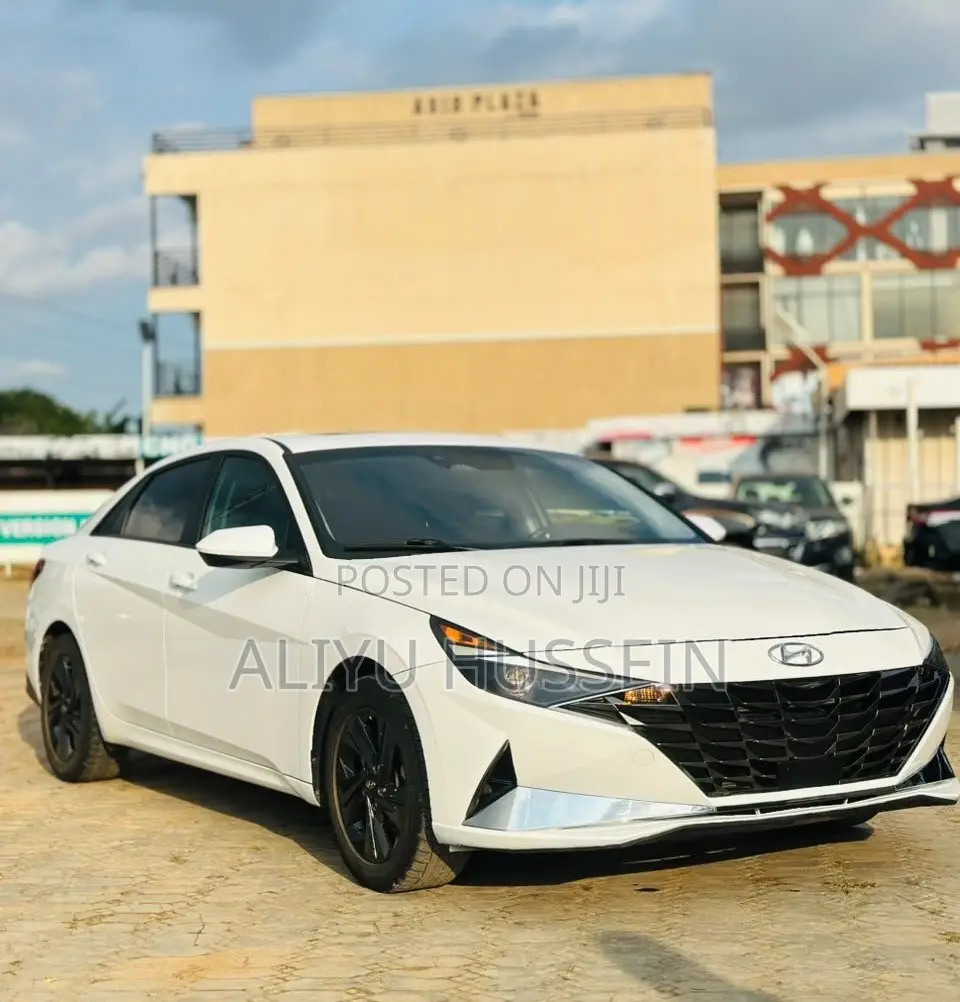 Hyundai Sonata 2023 White