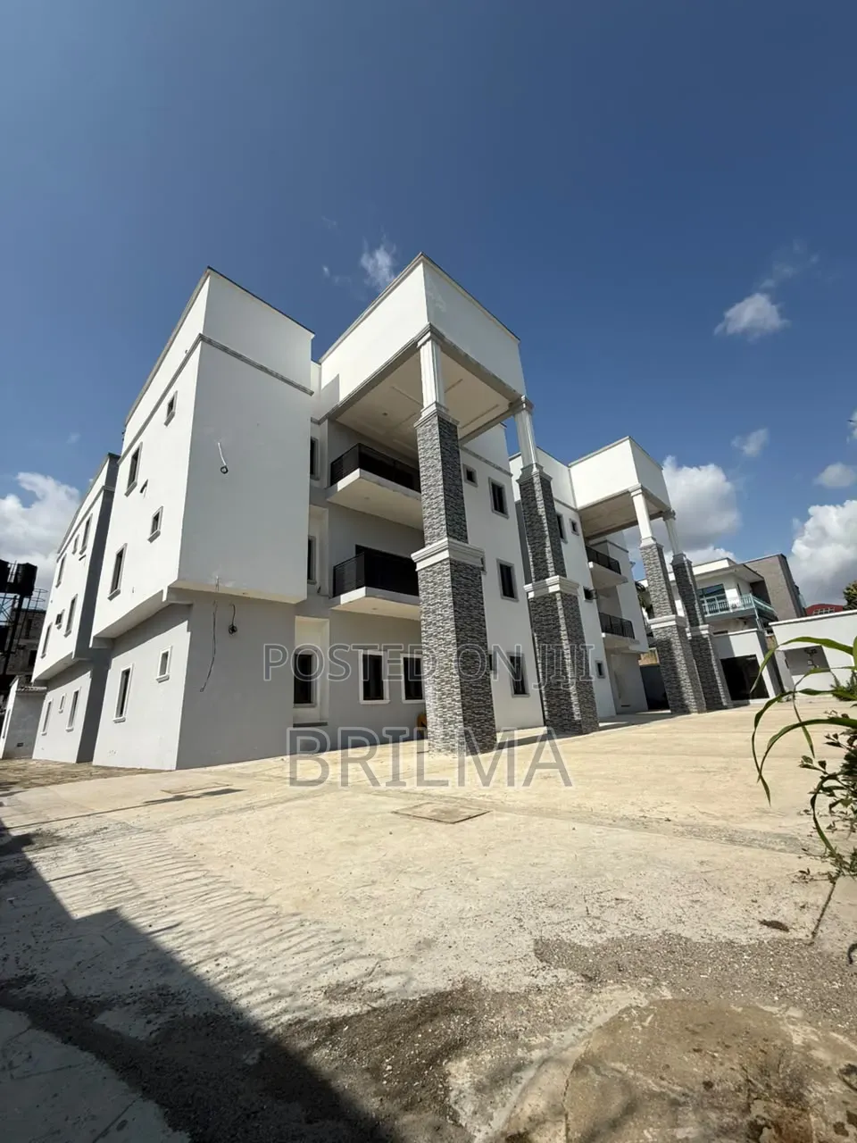 3bdrm Apartment in Guzape District for sale