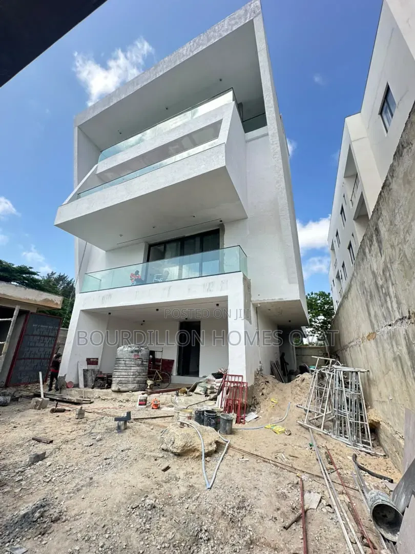 5bdrm Duplex in Banana Island Ikoyi for sale