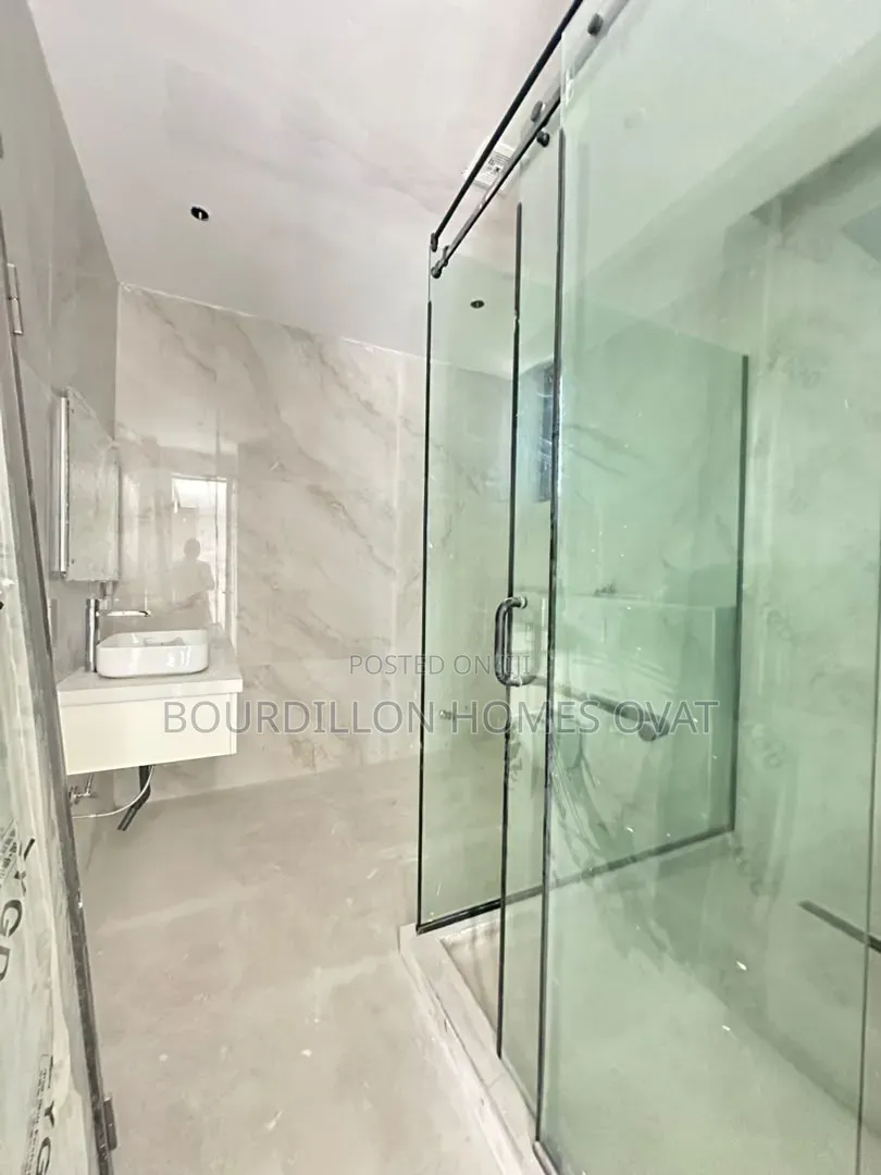 5bdrm Duplex in Banana Island Ikoyi for sale
