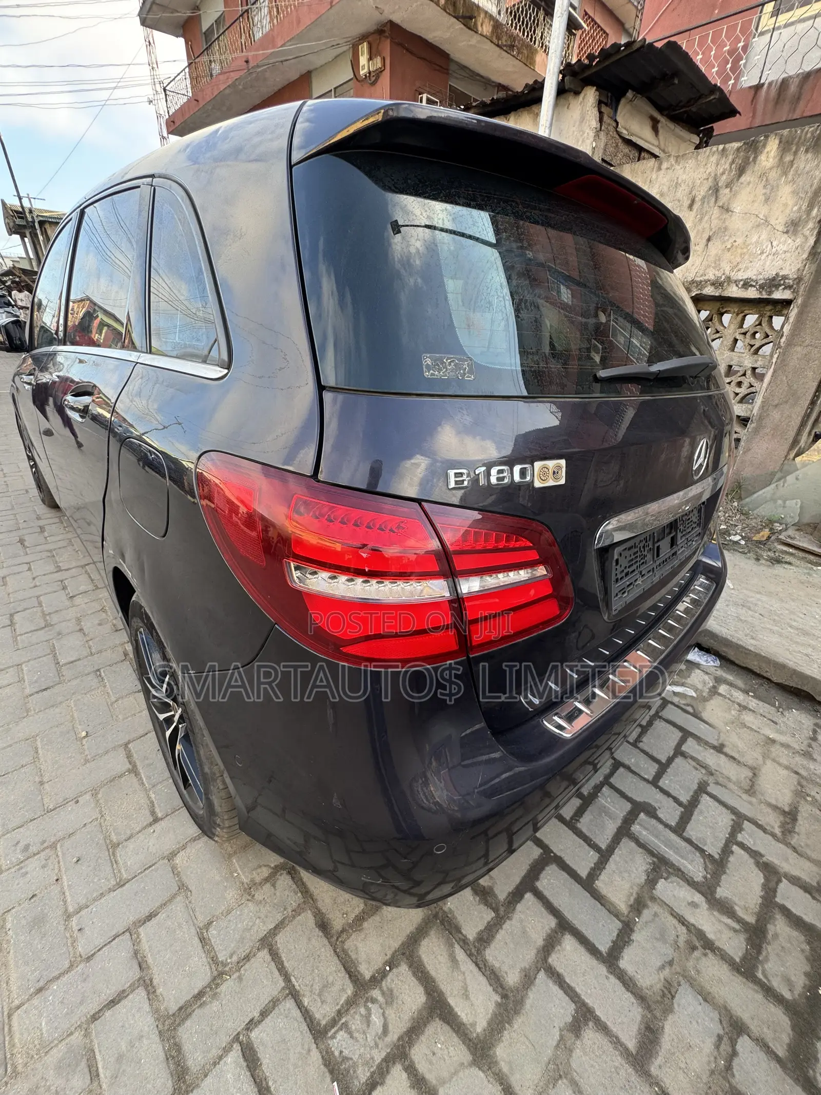 Mercedes-Benz B-Class B180 Petrol 2015 Purple