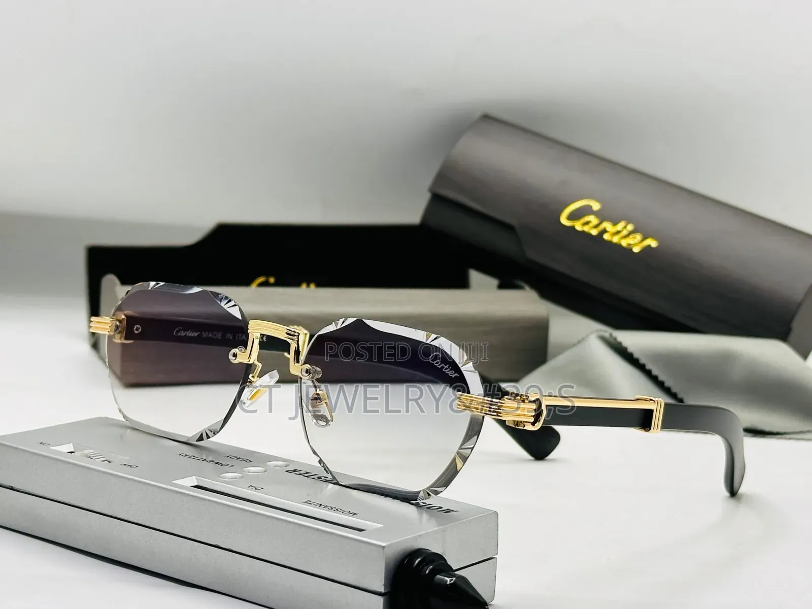 CARTIER Rimless Wooden Shades for the Fashionable