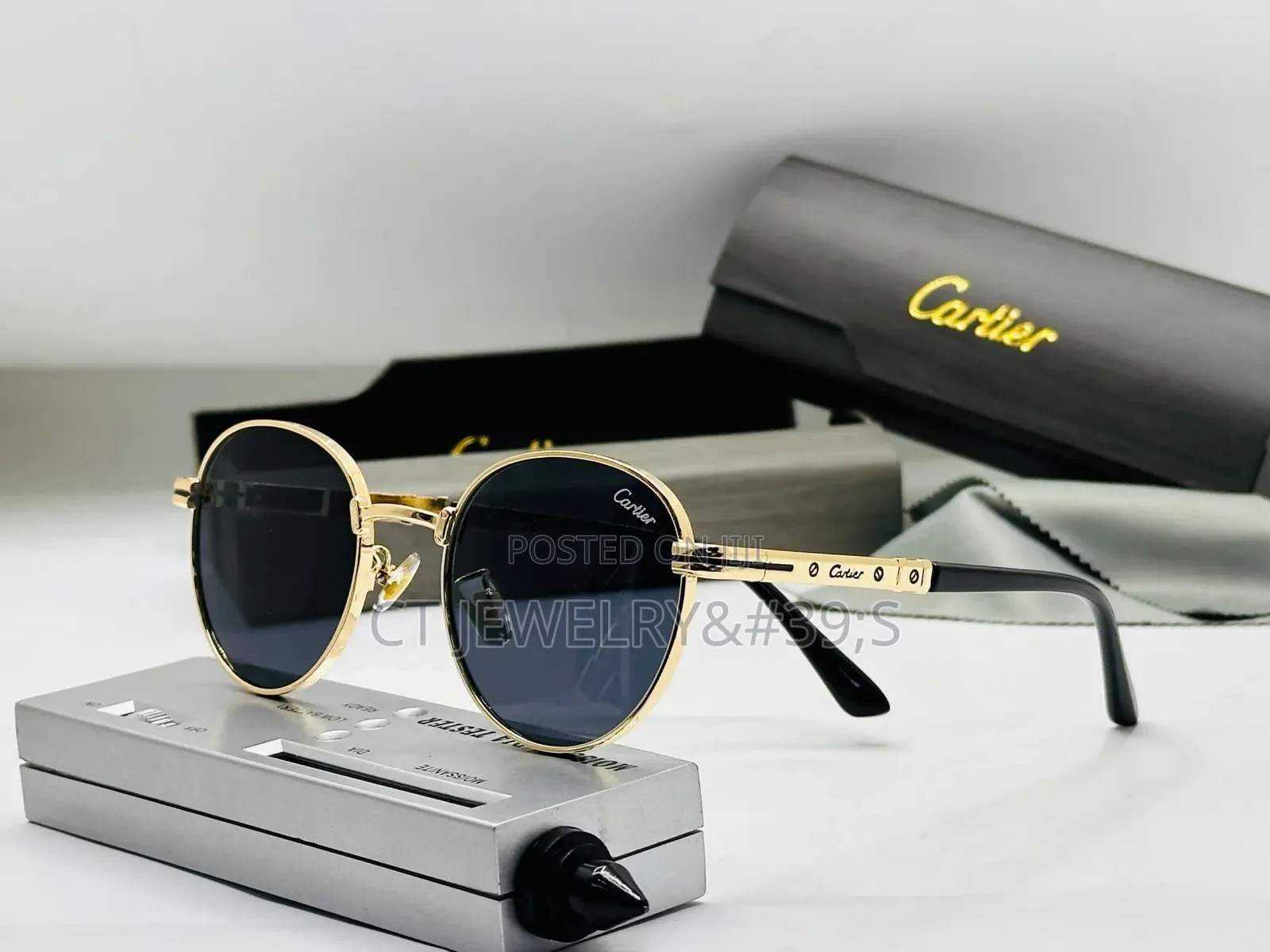 CARTIER Luxury Rimless Aviator Sunglasses a Gold-Tone Metal Frame