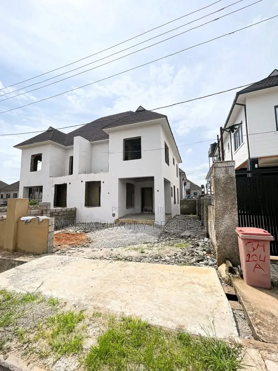 3bdrm Duplex in F01, Kubwa for sale