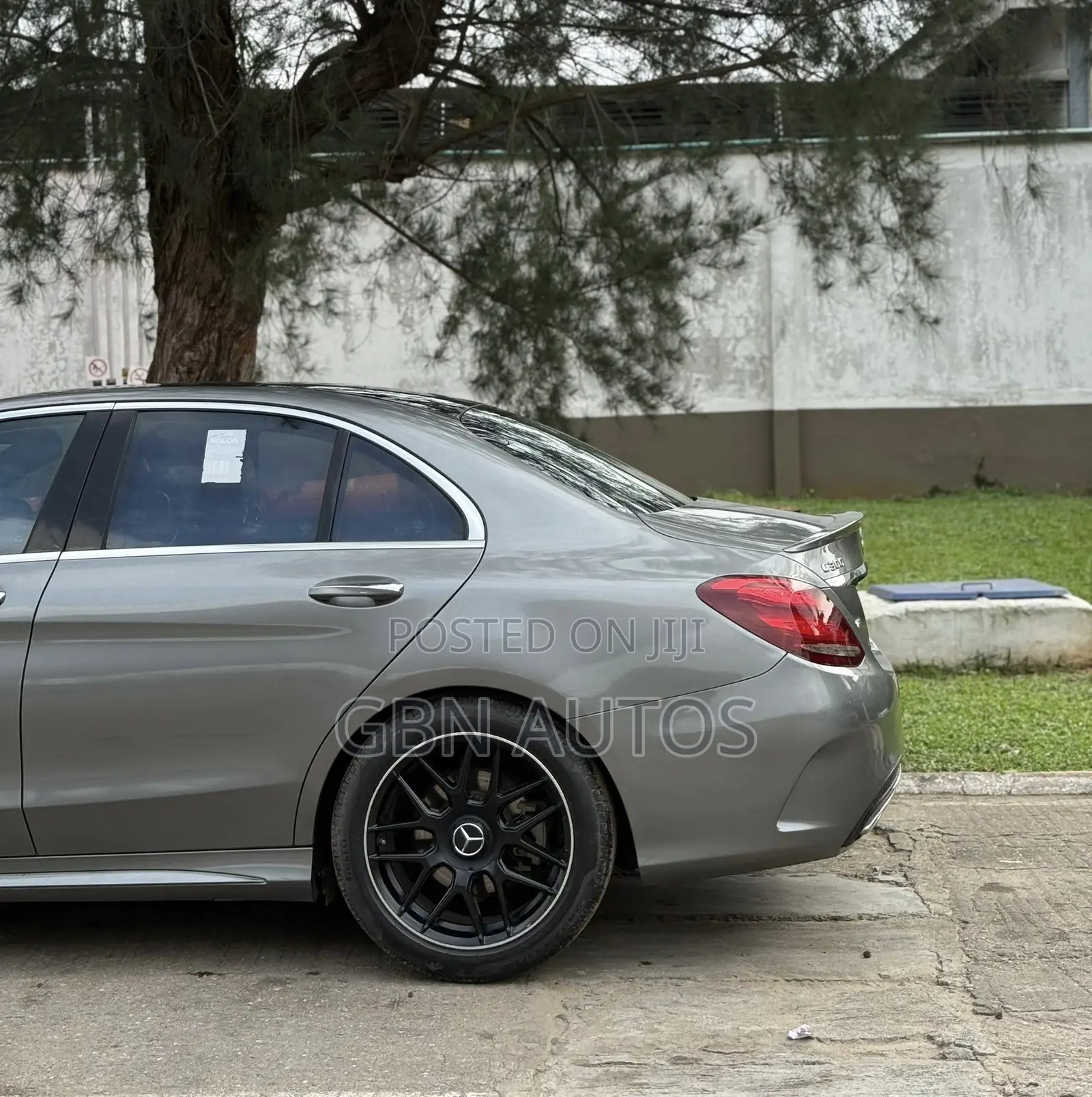 Mercedes-Benz C300 Sport 4Matic Sedan AWD (2.0L 4cyll 7A) 2016 Gray